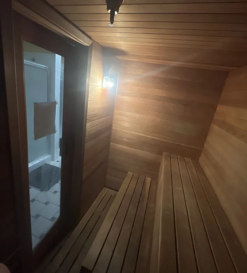 Dry sauna